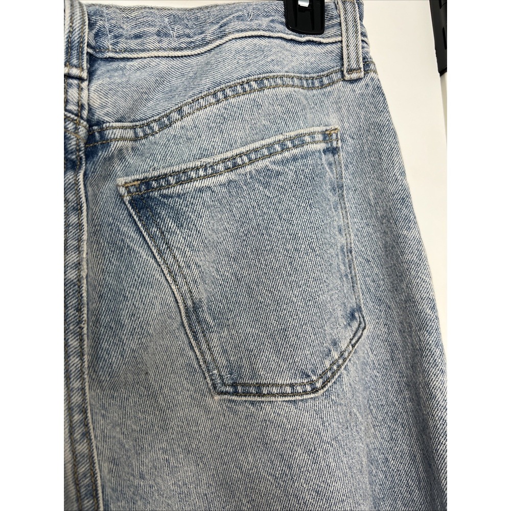 Universal Thread Women's Relaxed Baggy Jeans Classic 90's Vintage Straight Fit - Picture 6 of 7